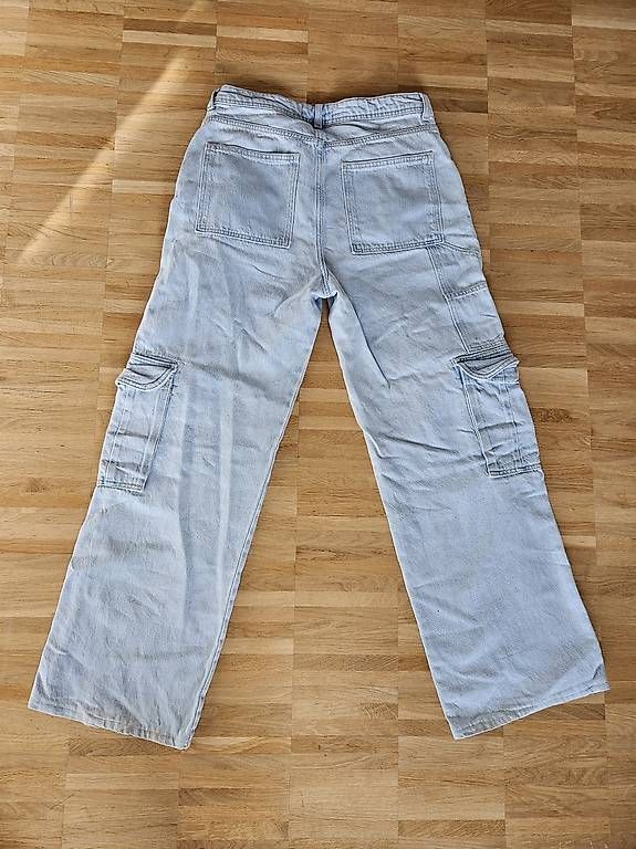Mango Jeans: Cargo Jeans Gr M von Mango – Usato da Zürich venduto da leonard014