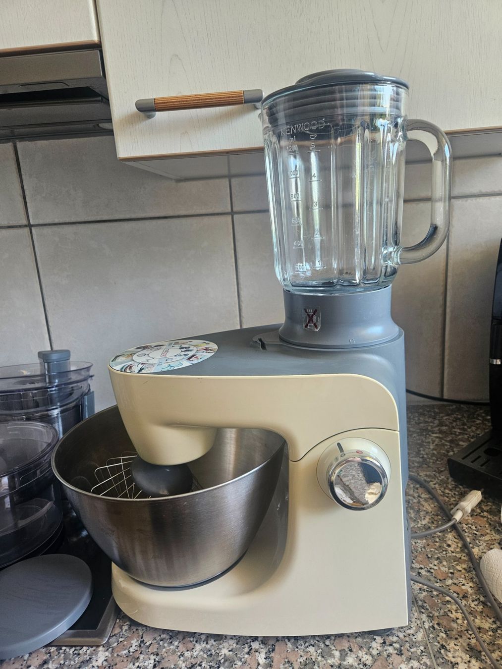 Elettrodomestici da cucina: Kenwood MultiOne Kitchenmachine – Usato da Zürich venduto da AniaKa 4