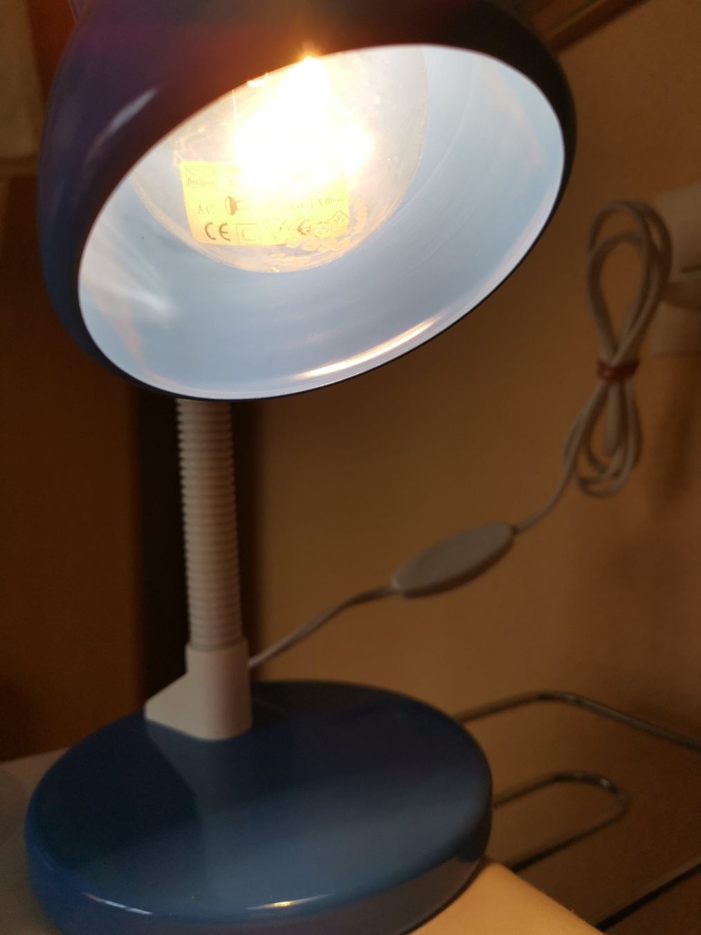 Lampen: 2 Tischlampen, Nachttischlampen – Neu (gemäss Beschreibung) aus Dornach von Hei50 5