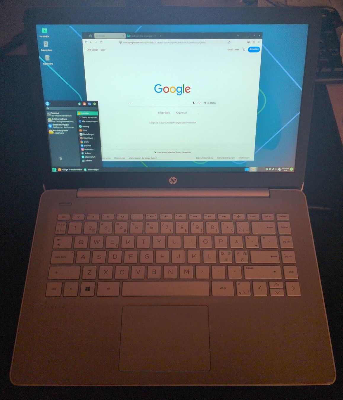 Hewlett Packard Notebooks: HP Stream 14" mit Linux Manjaro – Gebraucht aus Uster von han_r9cq