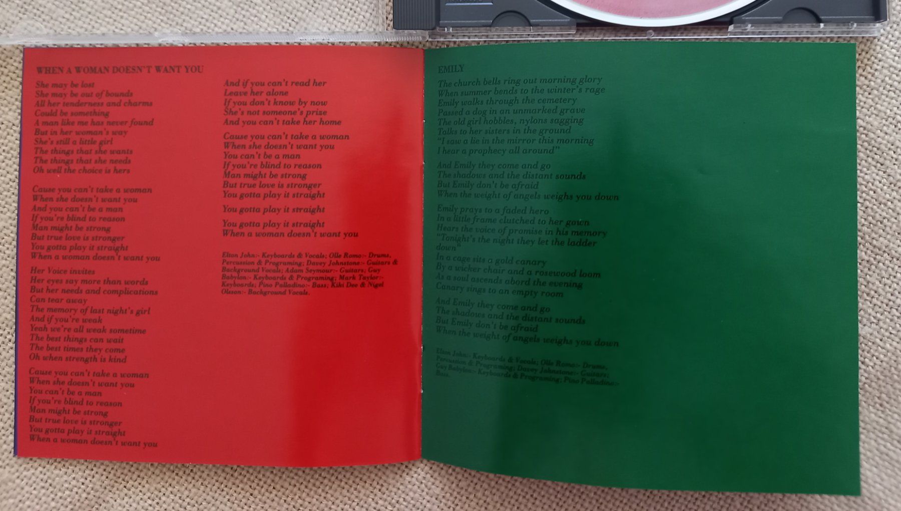 CD: CD "ELTON JOHN - THE ONE" – Nuovo (secondo la descrizione) da Binningen venduto da mar_2jlr 8