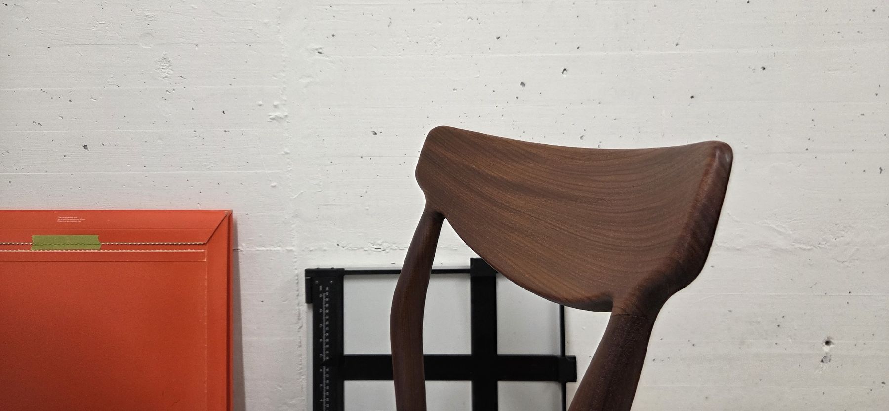 Chaises: Schöner Designtisch – D'occasion à Baden par Digit6 1