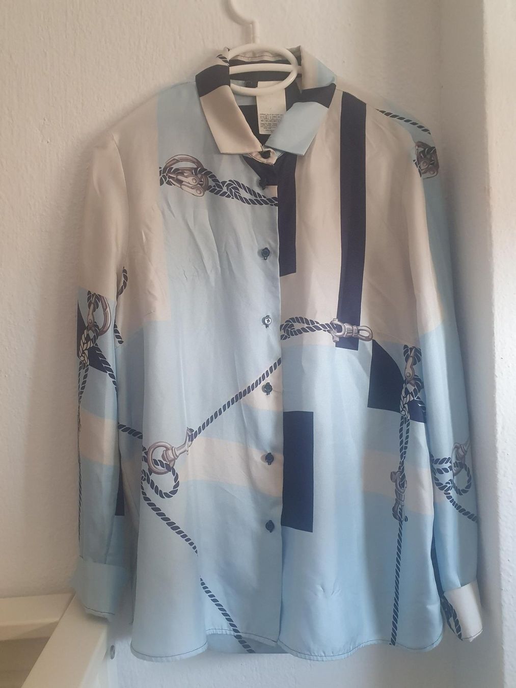 Max Mara Camicette: Max Mara Seidenhemd – Usato da Zürich venduto da ale_7k2j 1