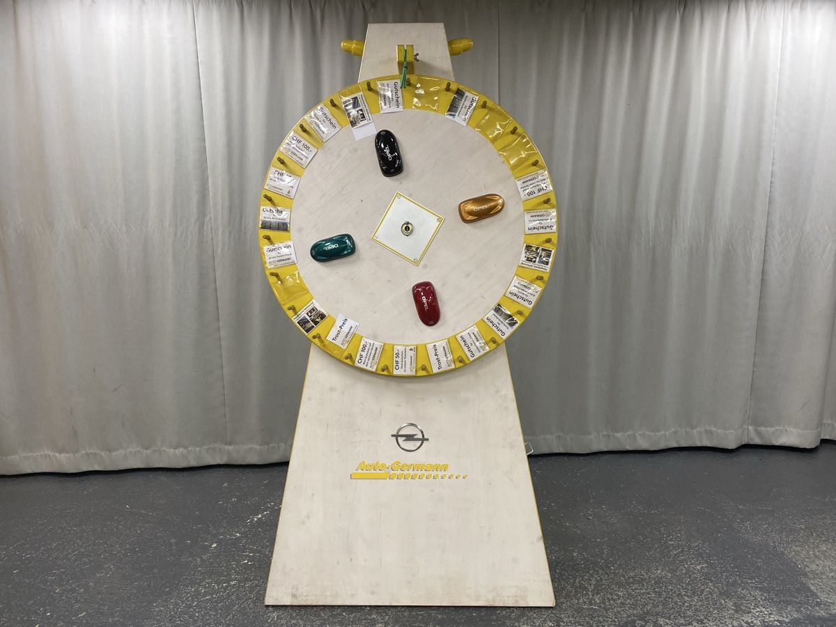 Jeux: Glücksrad 195cm gross  – D'occasion à Hägglingen par Karin0802