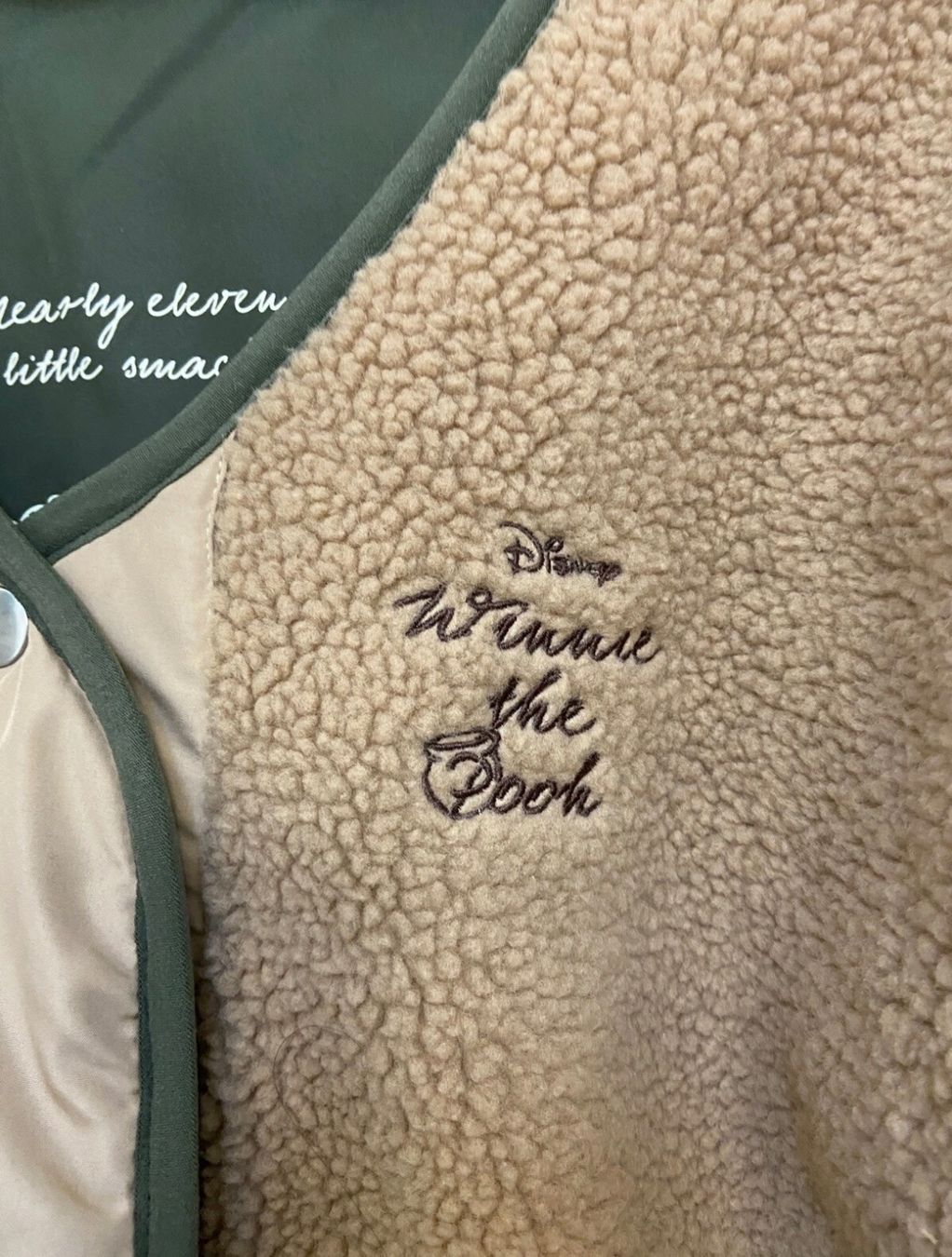 Disney Giacche: Veste Disney Winnie the Pooh taille libre – Nuovo (secondo la descrizione) da Monts-de-Corsier venduto da mon_rp2m 2