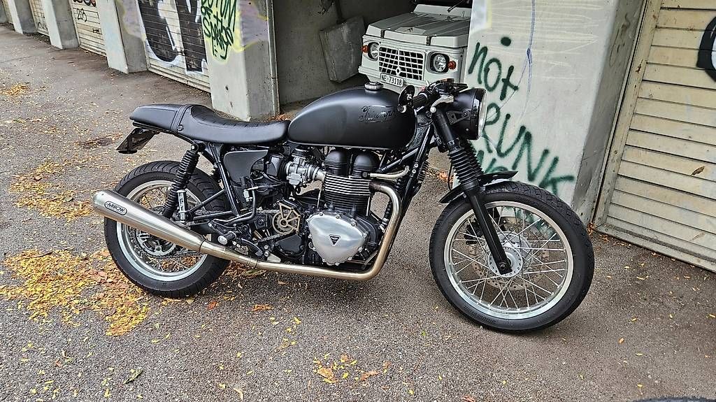 Triumph Strada: Triumph Thruxton 900i 2012 – Usato da Neuchâtel venduto da laurenthirsch 7