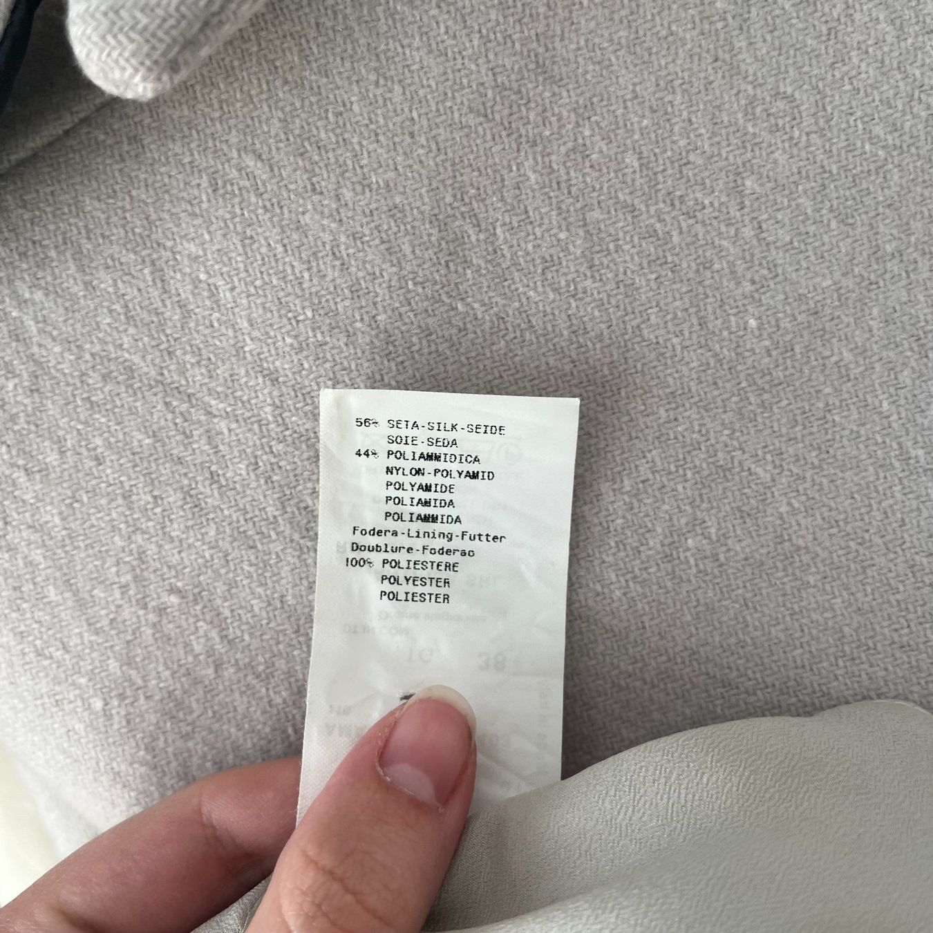 Armani Vestiti: Armani Kleid Seide – Nuovo (secondo la descrizione) da Zug venduto da Grc999 4