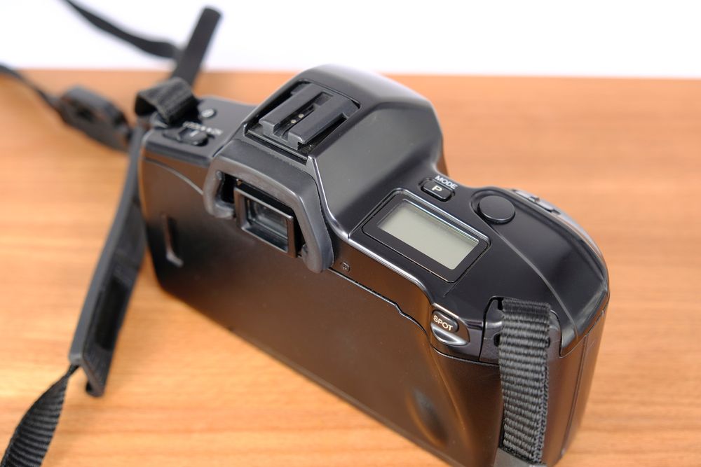 Minolta Fotocamera: Minolta Dynax SPxi – Usato da Luzern venduto da Beli6 3
