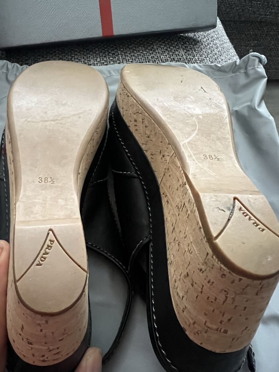 Prada Scarpe da donna: Prada Sandalen 38.5 – Usato da Zürich venduto da Walllstreet 6