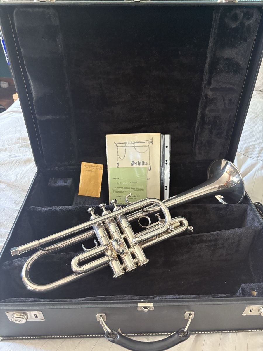 Strumenti musicali: Getzen Eterna C  – Usato da Biel/Bienne venduto da dozon11 1
