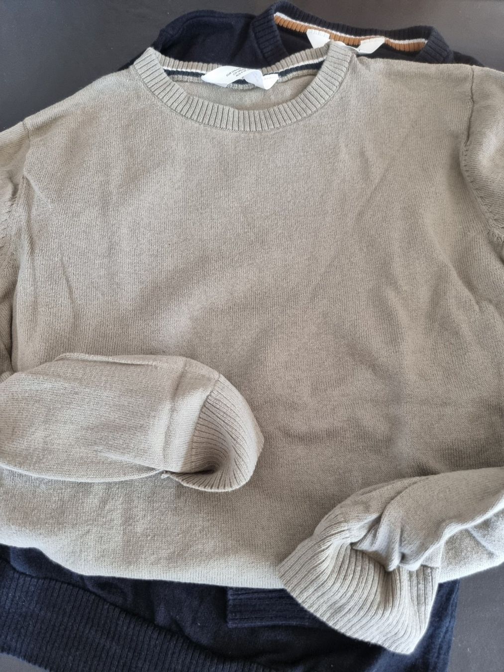 H&M Pullover & Sweatshirts: Pullover Set H&M, 134/140 – Gebraucht aus Buttikon SZ von Limo180 2