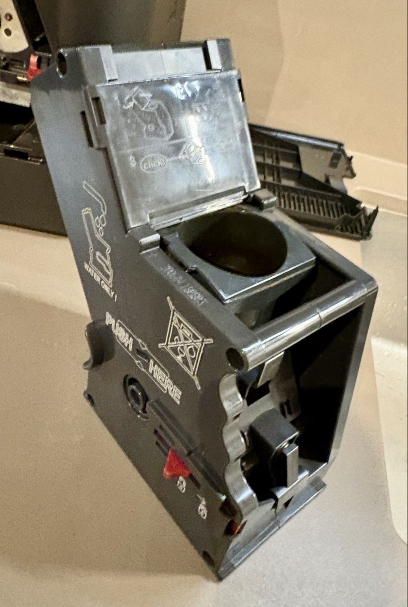 Siemens Macchine per caffè & Macchine per espresso: Siemens EQ.6 Plus Extraklasse Coffee Machine – Usato da Le Grand-Saconnex venduto da AlexeyYu 5