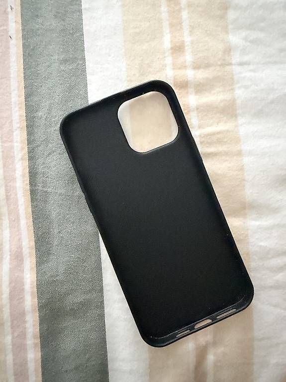 Coques & Protection écran: Cover IPhone 13 Pro Max – Neuf avec emballage d'origine à Tenero par loa_7m8d 1