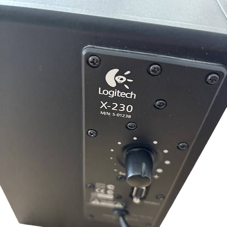 Logitech Casse acustiche: Logitech X-230 Lautsprecher – Usato da Schenkon venduto da Nudle3 3