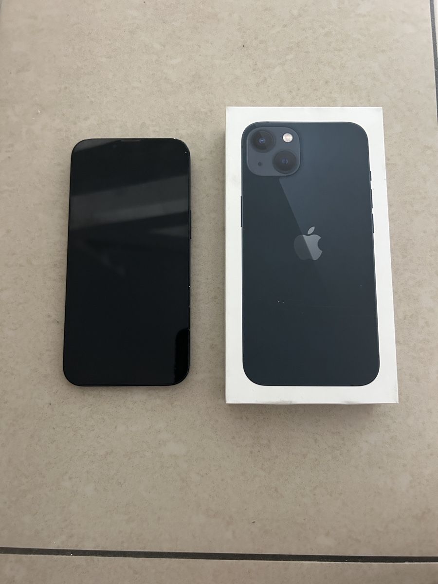 Apple Telefoni cellulari / Smartphones: iPhone 13  128GB Schwarz – Usato da Buchs SG venduto da mero08