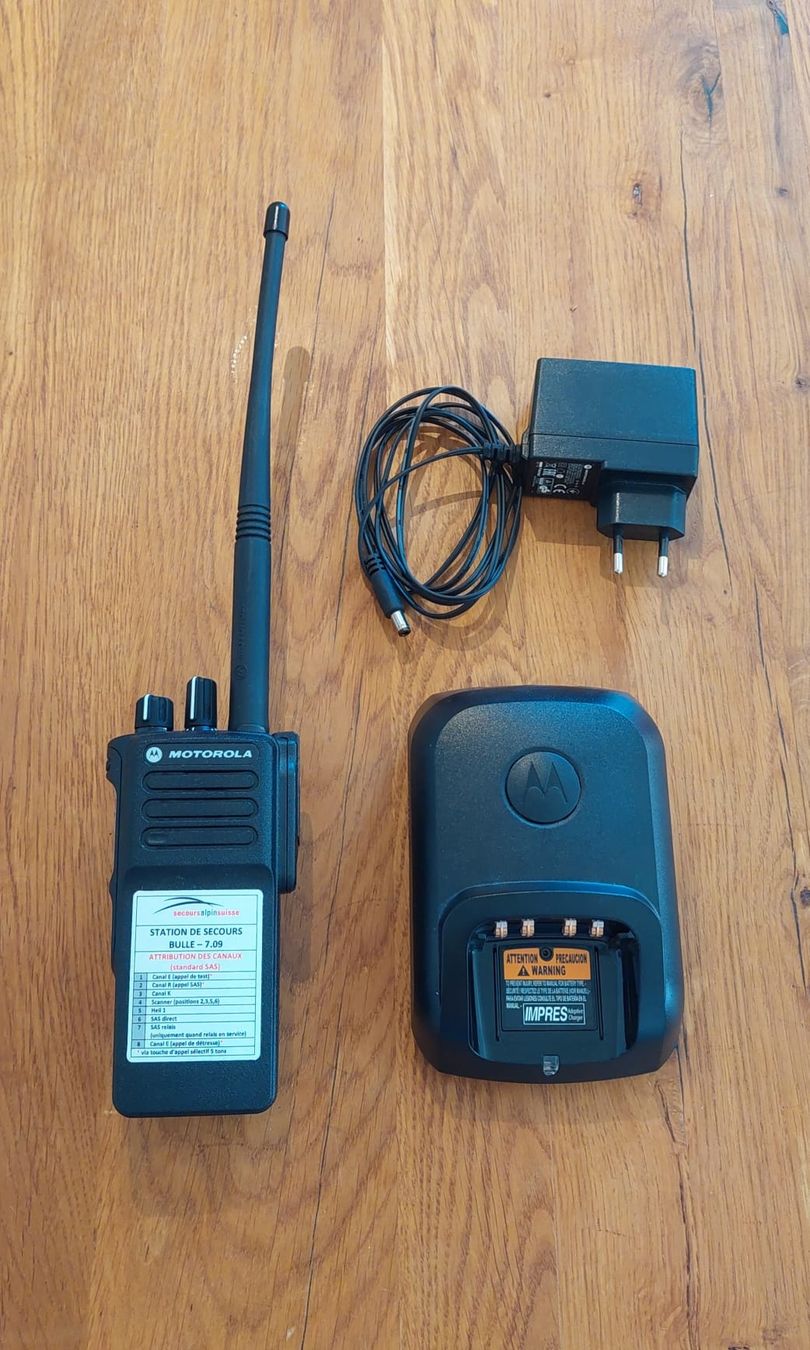 Motorola Radiocomunicazione: Radio Motorola DP4401e – Usato da Le Locle venduto da cor_l7nw