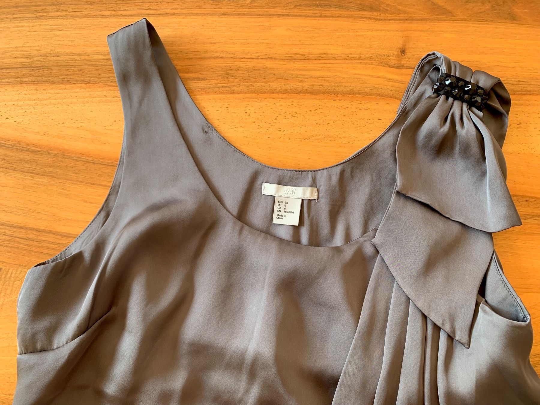 H&M Tops: H&M herziges elegantes Top mit tollen Details Gr. 36 – Neuf (Voir description) à Meiringen par snahhanssnah 1