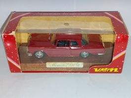 Mercedes 220 SE Coupe 1:43 Verem
