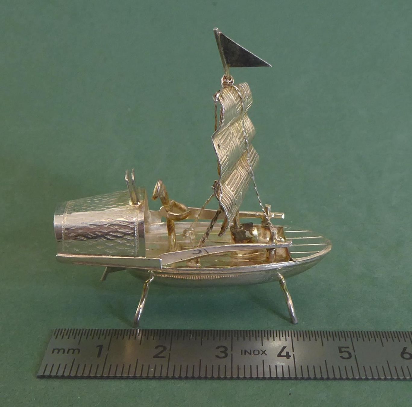Tutte le decorazioni: Figur /Tischkartenhalter Boot 925 Silber – Usato da Muri AG venduto da silvercat 1