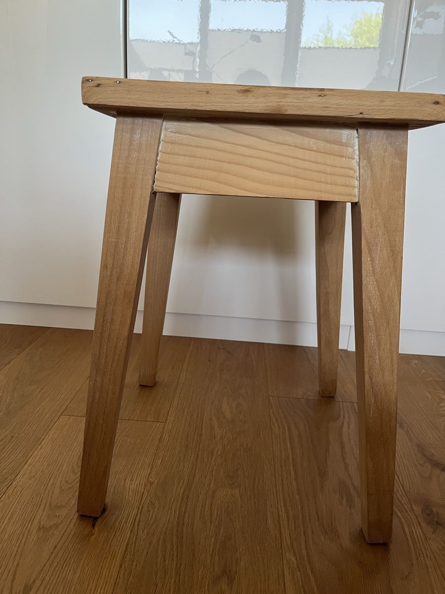 Hocker: Tabouret en bois naturel bon état – Gebraucht aus St. Prex von Nikolletta 2