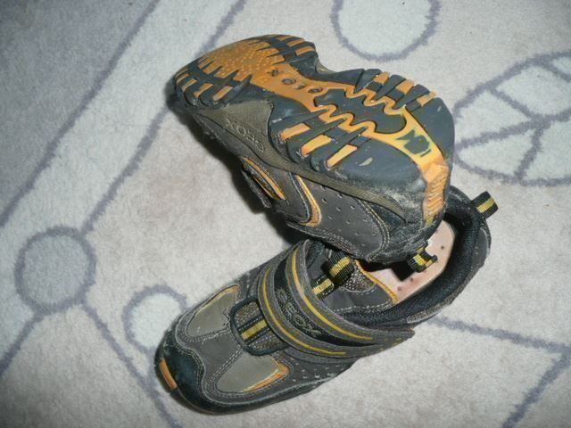 Geox Scarpe per ragazzi: Schuhe Grösse 34 von GEOX – Usato da Zug venduto da falama 4
