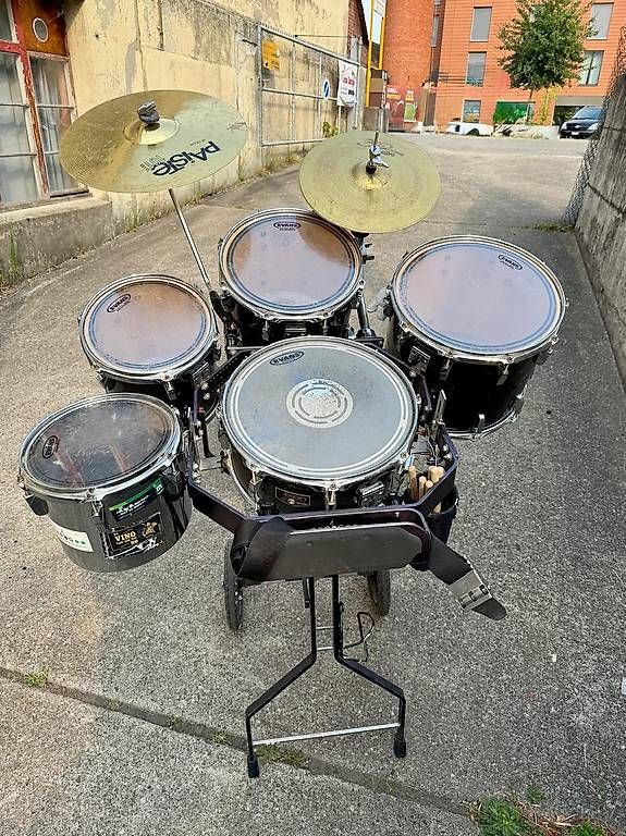 Strumenti musicali: Tom-Schlagzeugwagen – Usato da Niedergösgen venduto da heatking