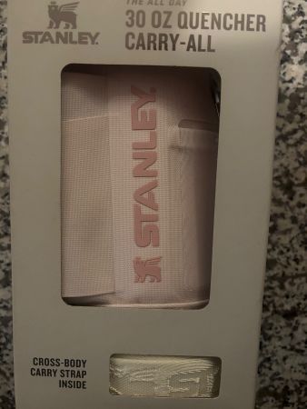 2 STÜCK  Stanley Quencher Carry-All 30 oz Neu mit Tragegurt!