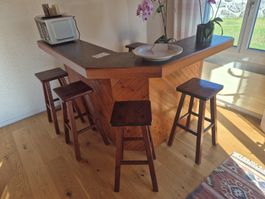 Bar mit Barhockern Holz guter Zustand 6-teilig