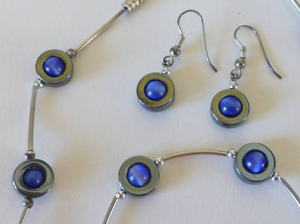 Sonstiger Schmuck: Schmuckset Kette Armreif Ohrhänger – Gebraucht aus Reinach BL von Spider63 1