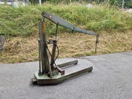 Motorenheber / Werkstattkran