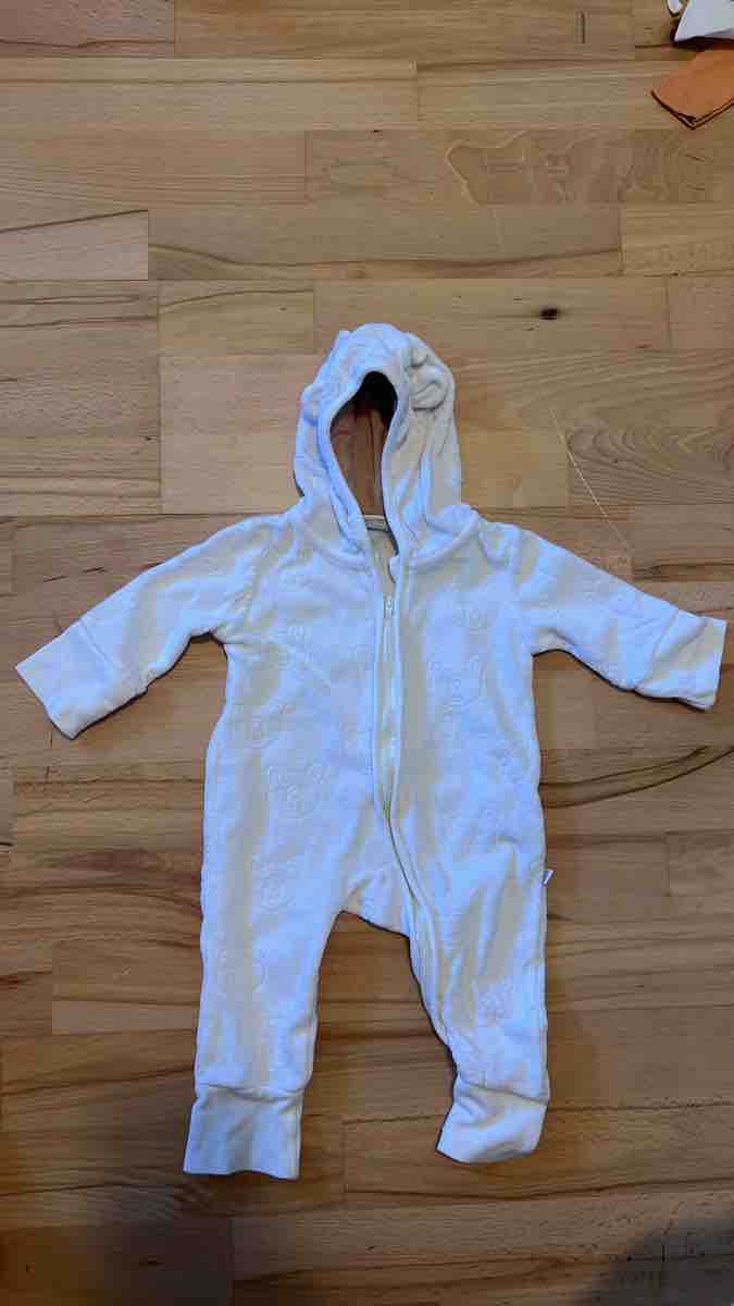 Pagliaccetti: Baby Strampler weiss Kapuze Grösse 62 – Usato da Zürich venduto da Jakomo007