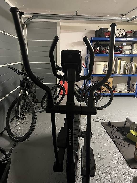 Hometrainer: Crosstrainer – Gebraucht aus Domat/Ems von abe_7jbx 2