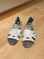 Schöne Sandalen mit Glitzersteinen Gr. 34