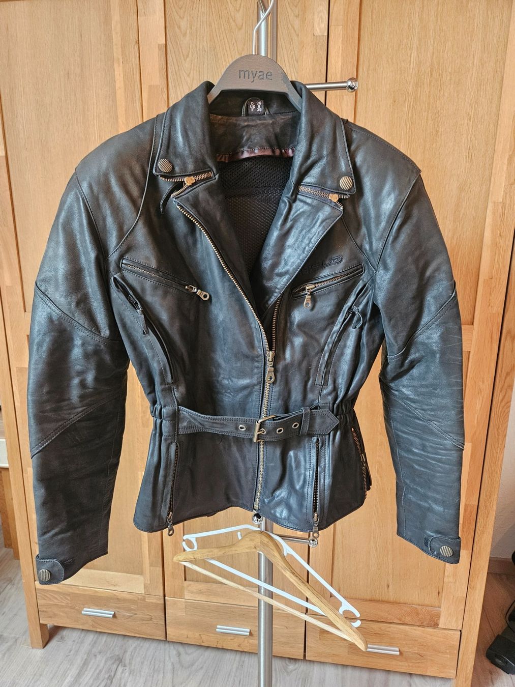 Held Giacche: Held Motorradjacke – Usato da Aefligen venduto da Ninibe4