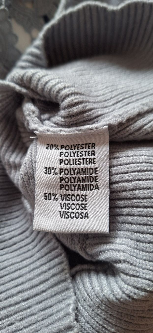 Pullover & Sweatshirts: joli pull bleu, dos dentelle – Neu und originalverpackt aus Lussery-Villars von pousinete02 5