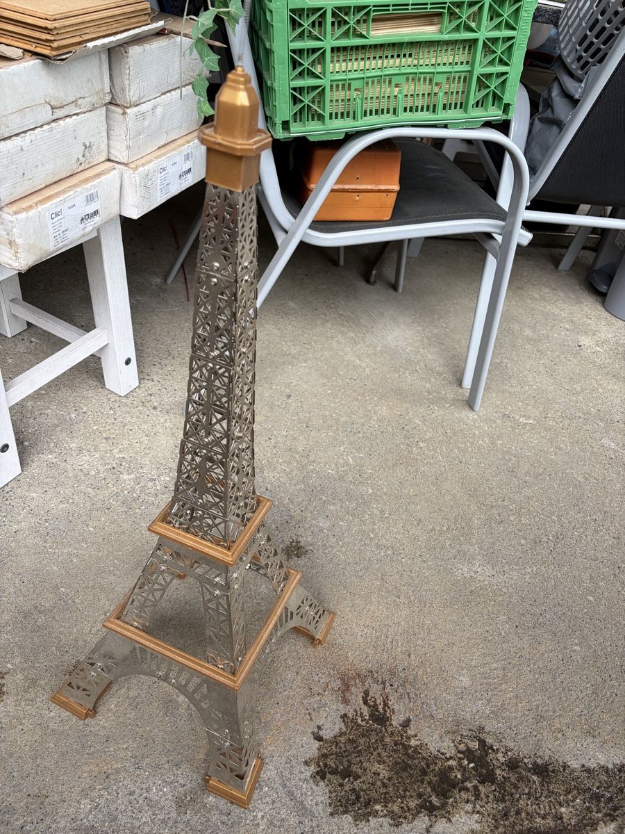 Alle Dekorationen: Tour Eiffel déco en métal – Gebraucht aus Orsonnens von cdms57 2