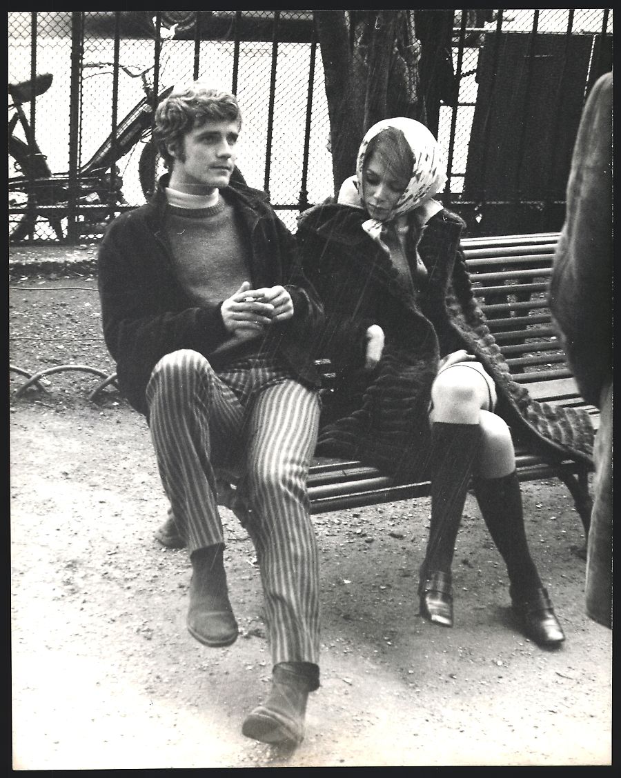 Fotografie & Manifesti: Fotografie Schauspielerin Mireille Darc  – Usato da Berlin venduto da bartko-reher