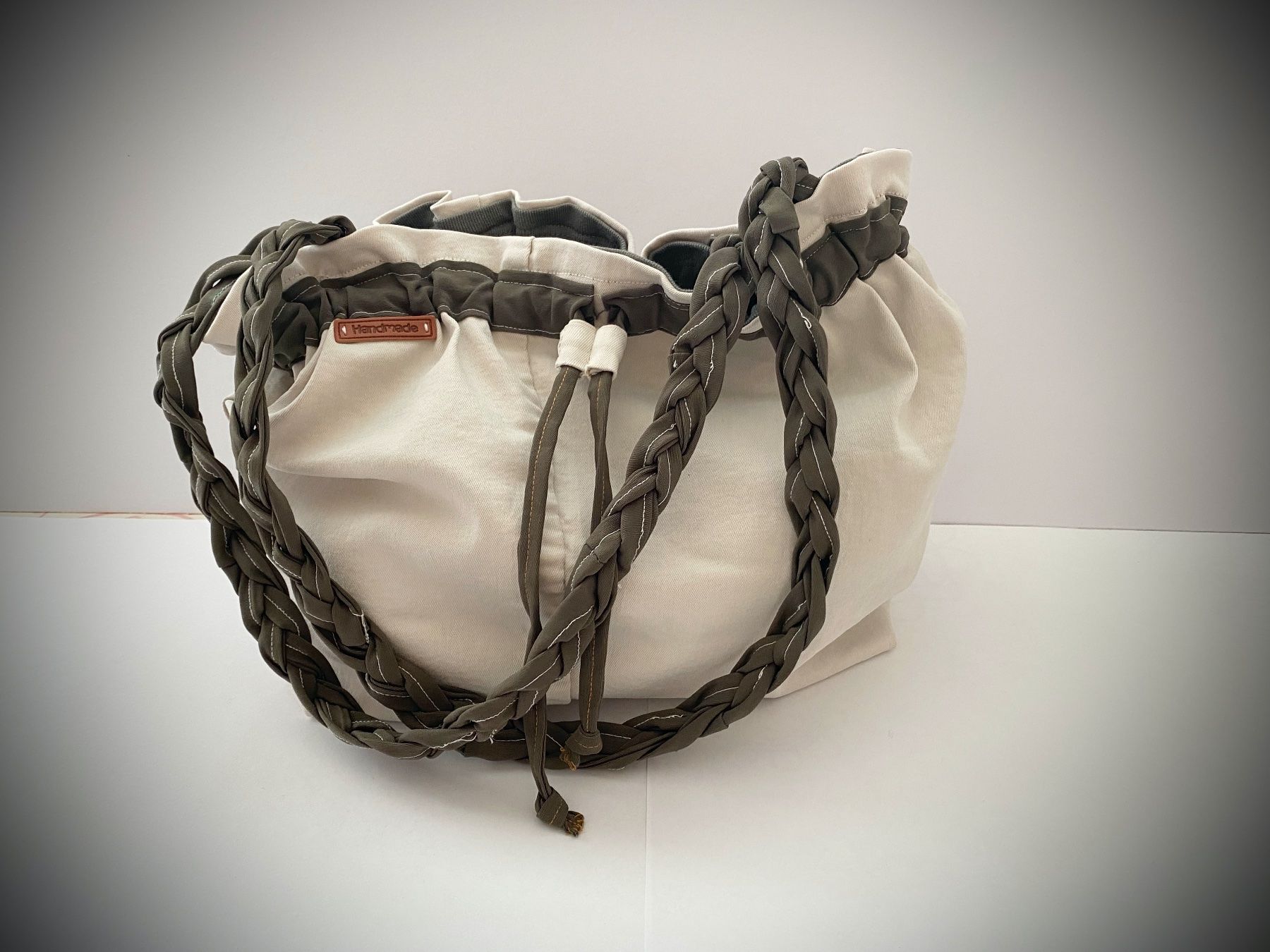 Borse da donna: Tasche (Handmade) Anto_194 – Nuovo (secondo la descrizione) da Fehraltorf venduto da luc_bv9r