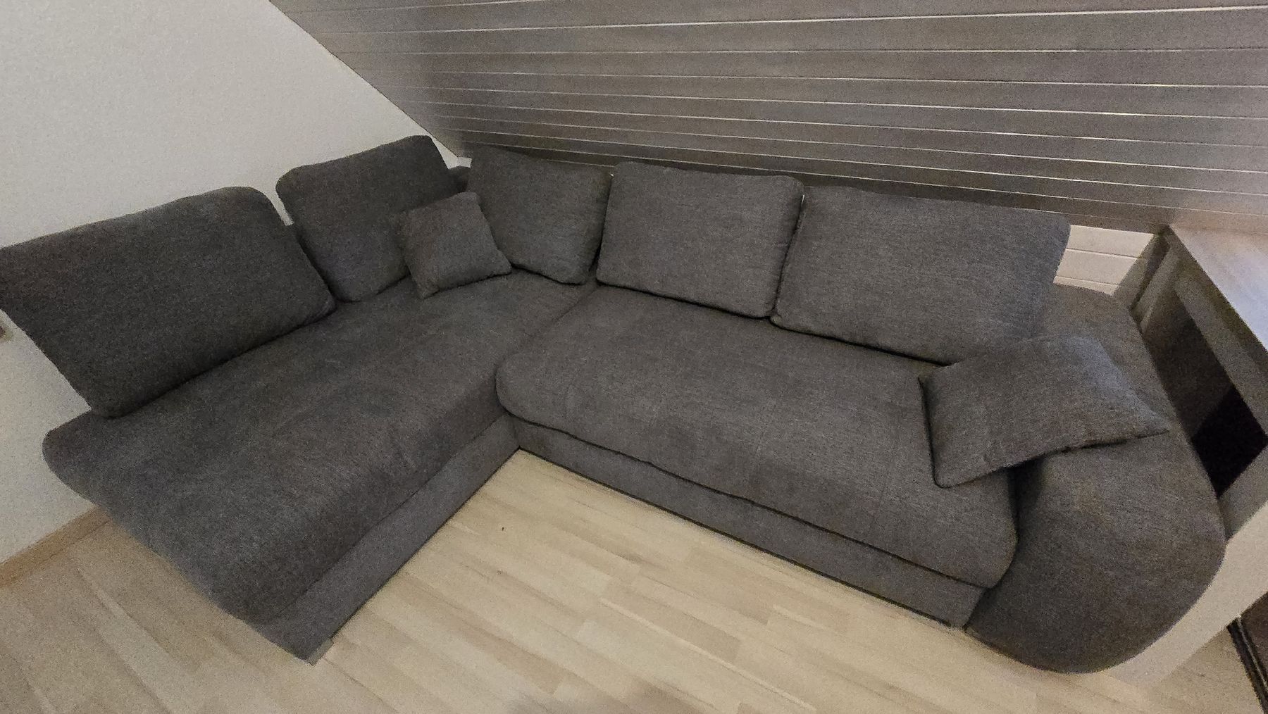 Sofas: Ecksofa Deluxe Burton – Gebraucht aus Erlinsbach SO von corinne_144