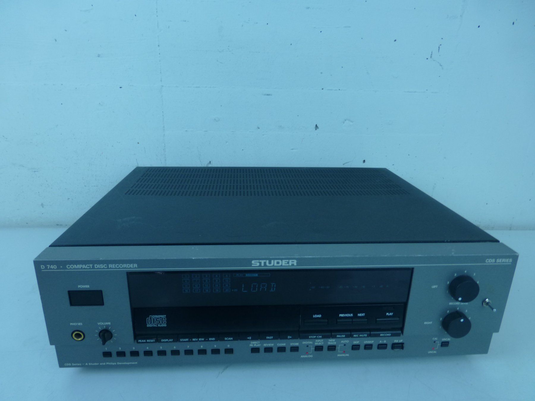 Studer Registratori: Studer D740 CD Recorder defekt – Difettoso da Fahrweid venduto da gruenezahn 1