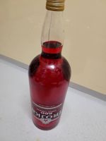Grosse Flasche Trojka Vodka Rot 455 cl