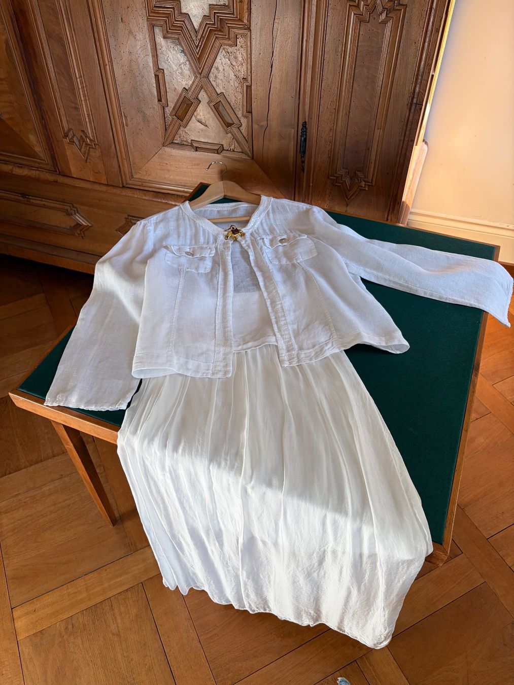 Giacche: Jacke  100% Leinen mit wunderschöner Vintage-Brosche – Usato da Interlaken venduto da Bona55 9