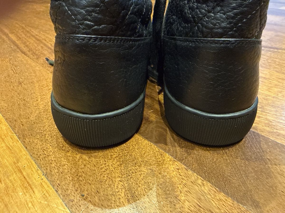 Chanel Scarpe da donna: Bottines CHANEL cuir noir taille 41  – Nuovo (secondo la descrizione) da Montreux venduto da kingfisherbeach 3