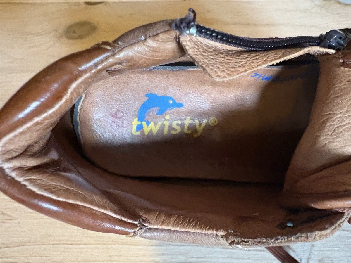 Scarpe per ragazzi: Lederschuhe von TWISTY Gr. 26 – Usato da Schwerzenbach venduto da frauminze 5