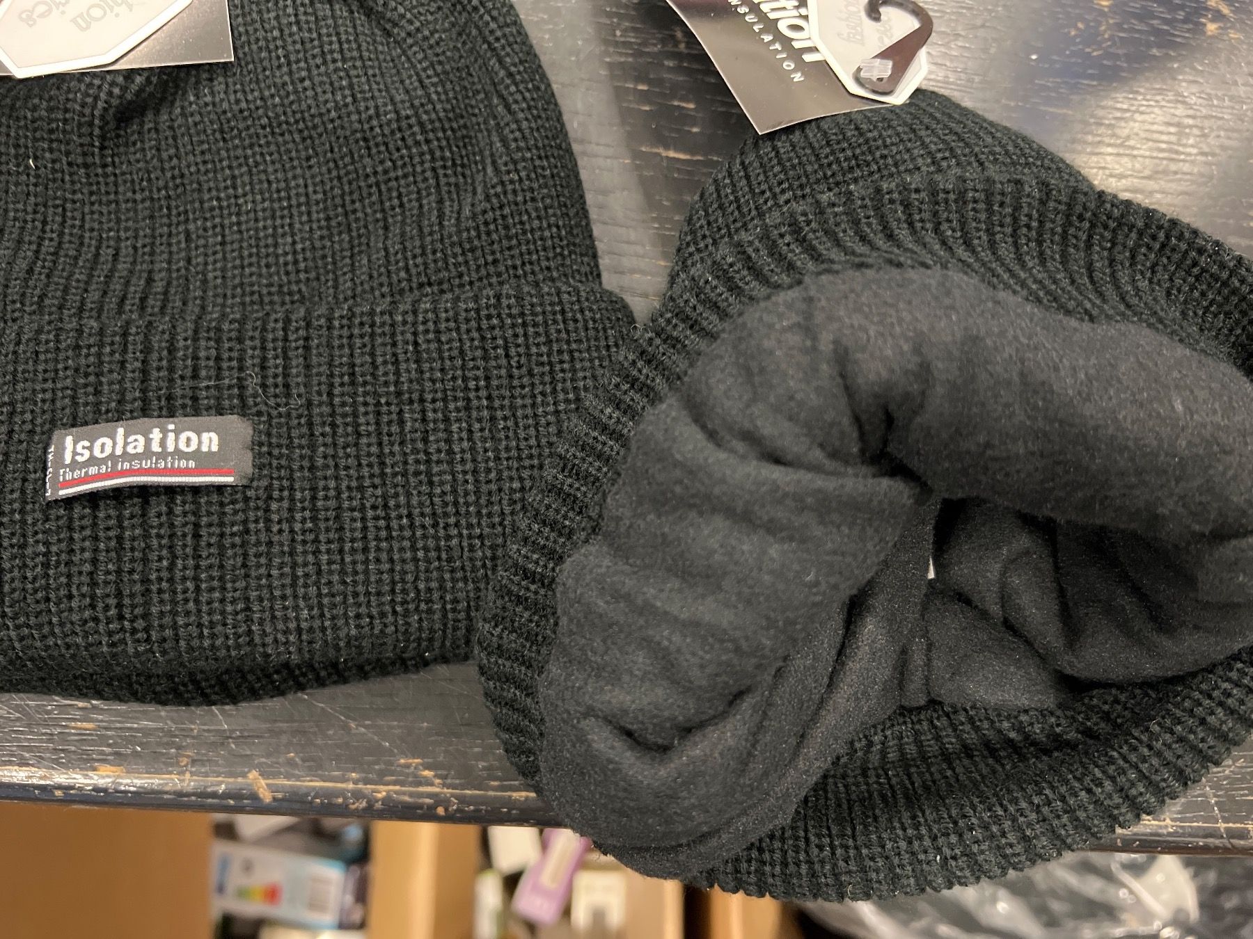 Copricapi, berretti & cappellini: 2 schwarze Thermo Isolation Mützen (D1) – Nuovo (secondo la descrizione) da Rorschach venduto da TimelessTrading 1