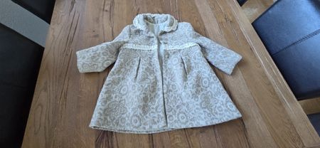 Wunderschöner Baby-Mantel in Grösse 3 Jahre 