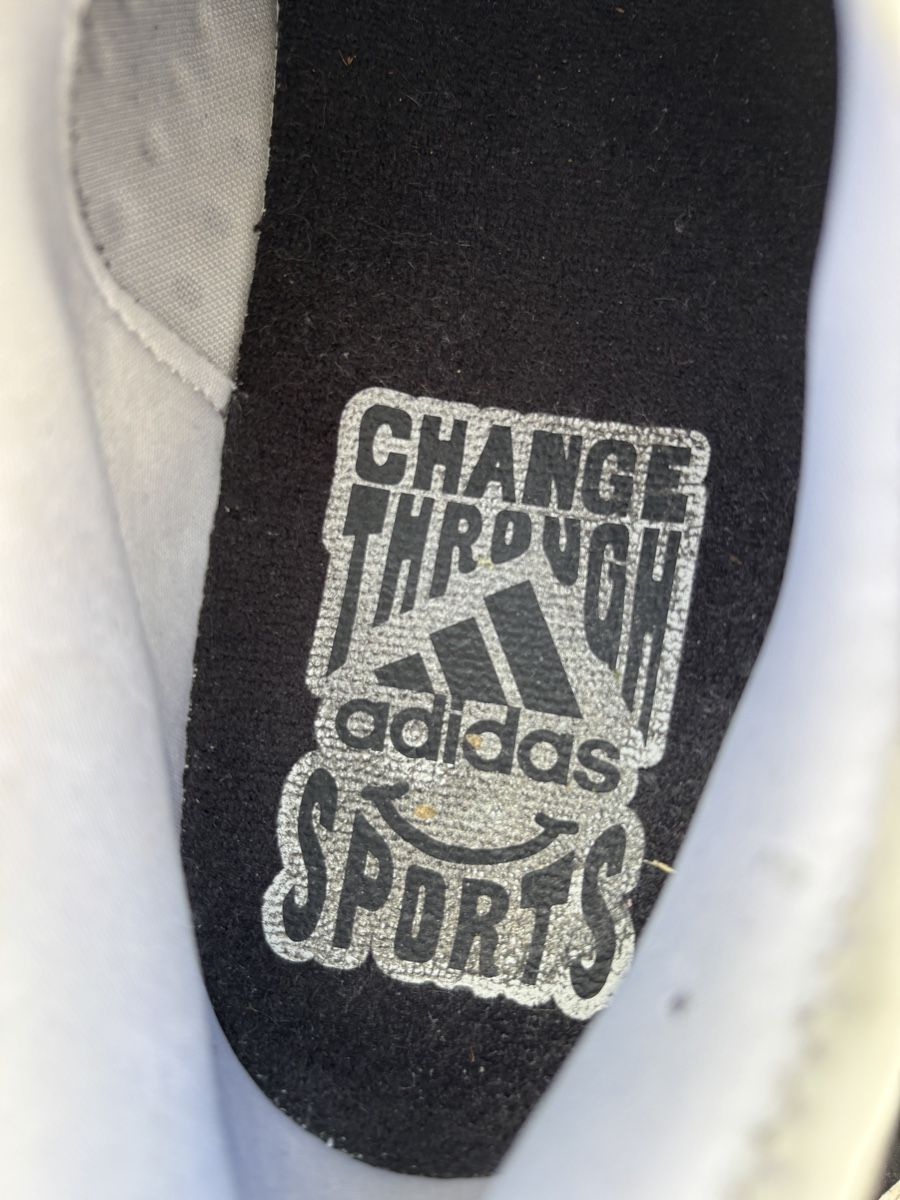 Adidas Scarpe da uomo: Basket Adidas.pointure 43 – Usato da Delémont venduto da Vendeur_3 5