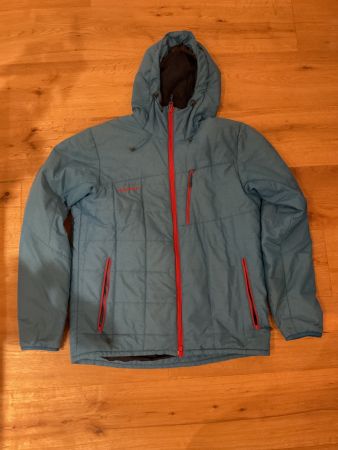 Mammut leichte Daunenjacke hellblau