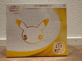 Pokemon 30 Jahre Jubiläum Top Trainer Box ETB DE