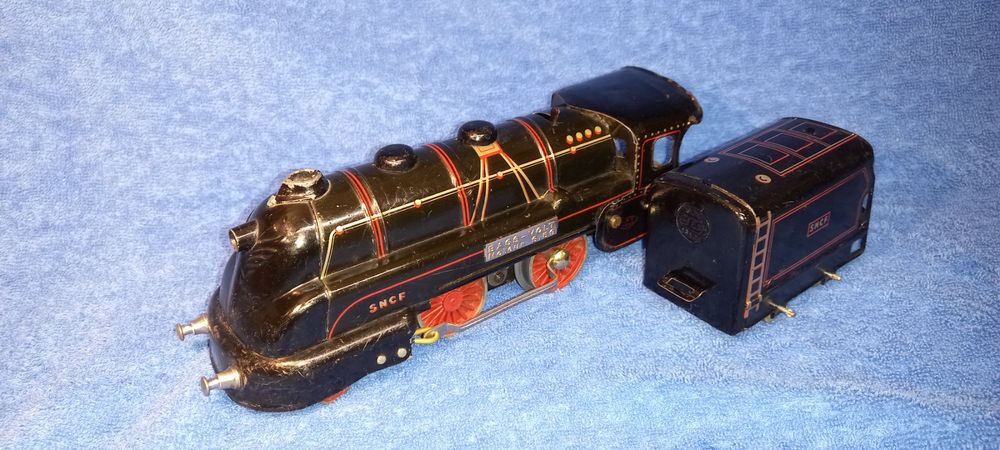 JEP - LOCOMOTIVE BB-8101 SNCF - Vert (BB-8101) EUR 100,00 - FR
